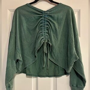 The Post Ruched Back Cropped Sweatshirt, size Small